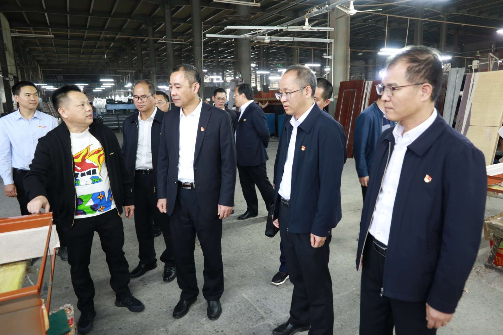 省市场监管局相2 省市场监管局相2